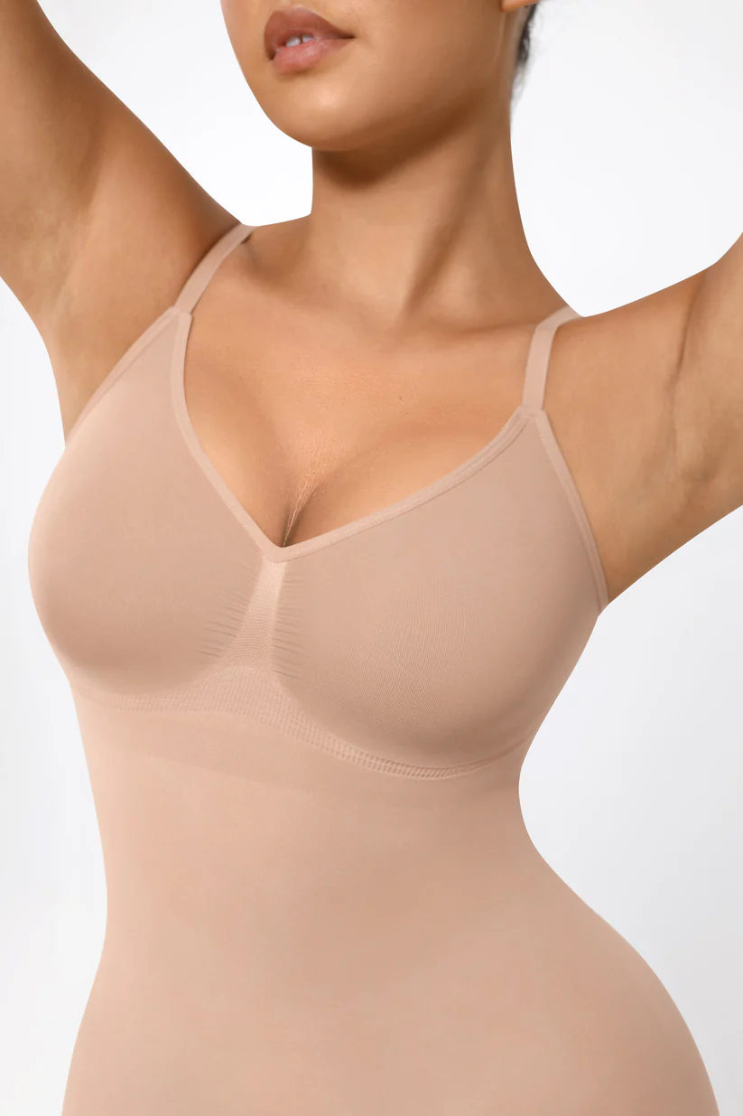 Shaping Bodysuit – Tummy Control & Push-Up Butt Lift Design